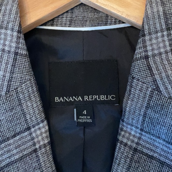 Banana Republic Blazer - Picture 3 of 3
